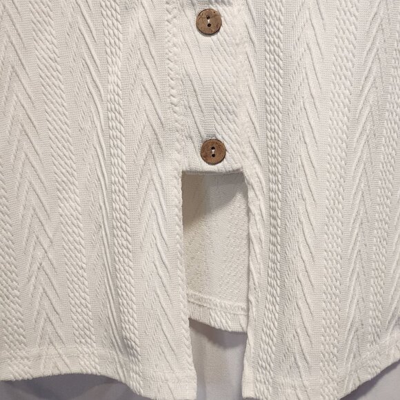 Button-Back Casual Blouse Women's S White Short Sleeve Raised Texture Crew Neck - Picture 3 of 9